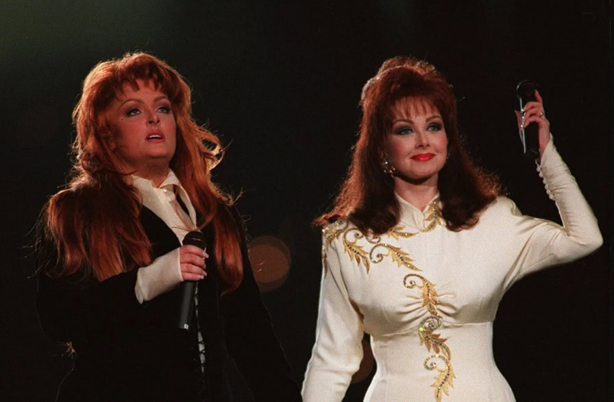 the-judds-grandpa-tell-me-bout-the-good-old-days-1986-20250516-152248