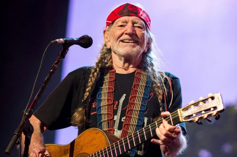 willie-nelson-last-thing-i-needed-first-thing-this-morning-20250312-152455